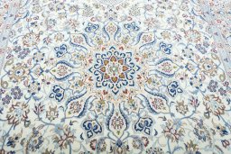 Central medallion detail of New Nain rug from Iran / Persia