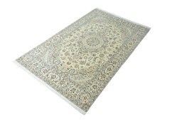 Corner detail of New Nain rug showing border pattern and Cork pile