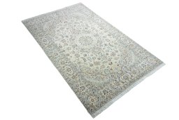 Close-up detail of New Nain rug from Iran / Persia showing Cork weave