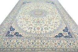 Surface texture of 2000s Nain rug with natural Cork and intricate pattern