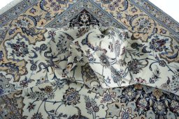 Surface texture of New Nain rug with natural Cork and intricate pattern