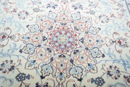 Central medallion detail of 2000s Nain rug from Iran / Persia