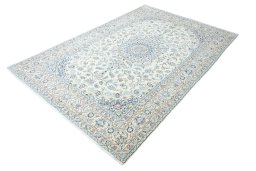 Corner detail of New Nain rug showing border pattern and Wool pile