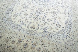 Close-up detail of New Nain rug from Iran / Persia showing Wool weave