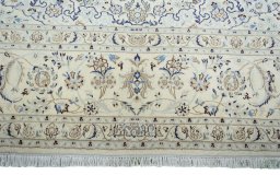 Full view of New Nain rug from Iran / Persia, 400 × 289 cm in Beige tones