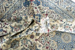 Surface texture of New Nain rug with natural Cork and intricate pattern