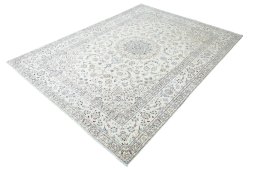 Corner detail of New Nain rug showing border pattern and Wool pile