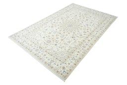 Corner detail of New Nain rug showing border pattern and Wool pile