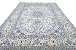 Surface texture of New Nain rug with natural Wool and intricate pattern