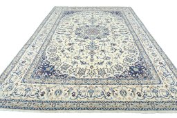 Surface texture of New Nain rug with natural Wool and intricate pattern