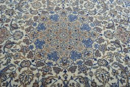 Central medallion detail of New Nain rug from Iran / Persia