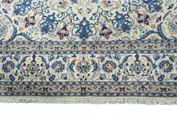 Central medallion detail of New Nain rug from Iran / Persia