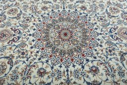 Central medallion detail of New Nain rug from Iran / Persia