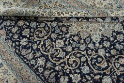 Close-up detail of 1970s Nain rug from Iran / Persia showing Cork weave