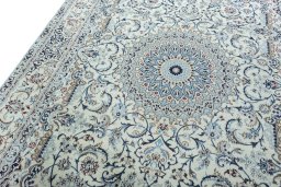 Backside of handmade 2000s Nain rug showing knot structure and weave density