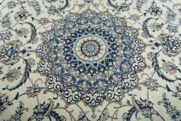 Central medallion detail of 2000s Nain rug from Iran / Persia