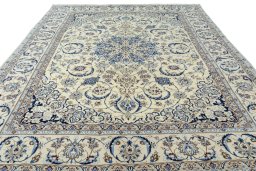 Surface texture of New Nain rug with natural Wool and intricate pattern