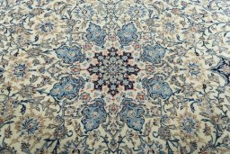 Central medallion detail of 2000s Nain rug from Iran / Persia