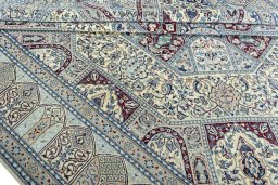 Close-up detail of 1970s Nain rug from Iran / Persia showing Cork weave