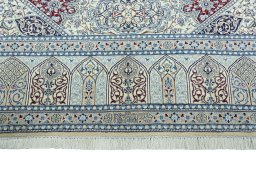 Full view of 1970s Nain rug from Iran / Persia, 440 × 307 cm in Beige tones
