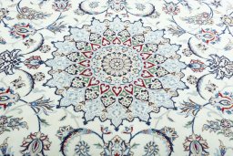 Central medallion detail of 2000s Nain rug from Iran / Persia