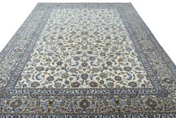 Surface texture of New Nain rug with natural Wool and intricate pattern