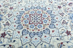 Central medallion detail of 2000s Nain rug from Iran / Persia