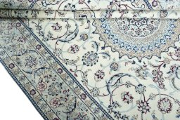 Close-up detail of New Nain rug from Iran / Persia showing Wool weave