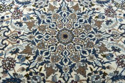 Central medallion detail of 2000s Nain rug from Iran / Persia