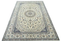 Surface texture of 2000s Nain rug with natural Cork and intricate pattern