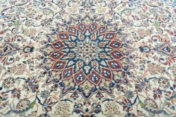 Central medallion detail of 2000s Nain rug from Iran / Persia
