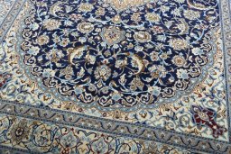 Close-up detail of Unknown Nain rug from Iran / Persia showing Wool weave