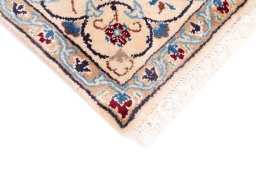 Central medallion detail of 2005s Nain rug from Iran / Persia