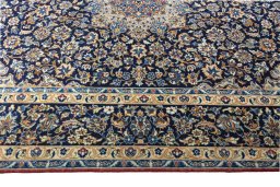 Corner detail of 2000s Najafabad rug showing border pattern and Wool pile