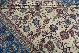 Close-up detail of 2000s Najafabad rug from Iran / Persia showing Wool weave