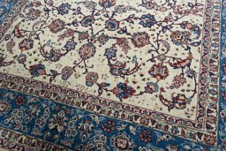 Close-up detail of 2000s Najafabad rug from Iran / Persia showing Wool weave