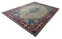Corner detail of 2000s Najafabad rug showing border pattern and Wool pile