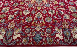 Corner detail of 2000s Najafabad rug showing border pattern and Wool pile