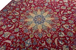 Backside of handmade 2000s Najafabad rug showing knot structure and weave density