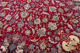 Close-up detail of 2000s Najafabad rug from Iran / Persia showing Wool weave