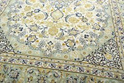 Close-up detail of 2000s Najafabad rug from Iran / Persia showing Wool weave