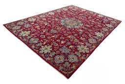 Corner detail of 2000s Najafabad rug showing border pattern and Wool pile