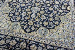 Close-up detail of New Najafabad rug from Iran / Persia showing Wool weave