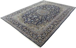 Corner detail of 2000s Najafabad rug showing border pattern and Wool pile