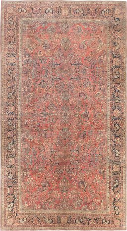 Full view of 1920s Sarough rug from Iran / Persia, 615 × 343 cm in Red tones