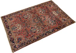 Corner detail of 1920s Sarough rug showing border pattern and Wool pile