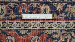 Close-up detail of New Sarough rug from Iran / Persia showing Wool weave