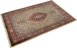 Close-up detail of New Sarough rug from Iran / Persia showing Wool weave