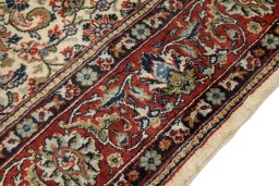 Central medallion detail of New Sarough rug from Iran / Persia