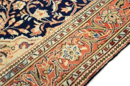 Close-up detail of New Sarough rug from Iran / Persia showing Wool weave
